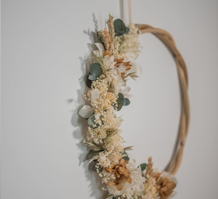 bastidor trenzado marie con flores preservadas