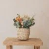Cesta con asa con flores preservadas Julieta
