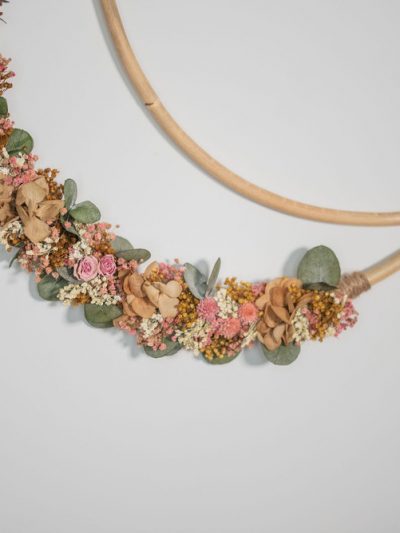 luna con flores preservadas agatha