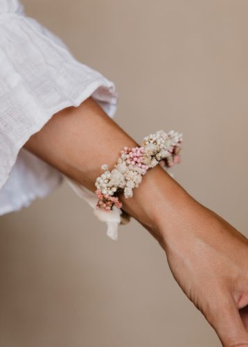 Pulsera de flores preservadas modelo a 2 Camomile Bouquet