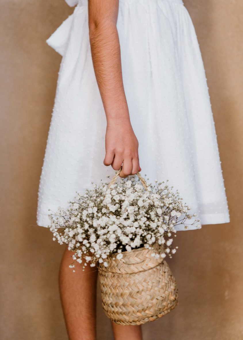 Cesta de mimbre de paniculata fresca - Camomile Bouquet (1)-min