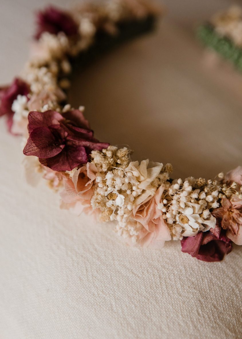 Diadema flores preservadas niña - Romántica - Camomile Bouquet (10)-min