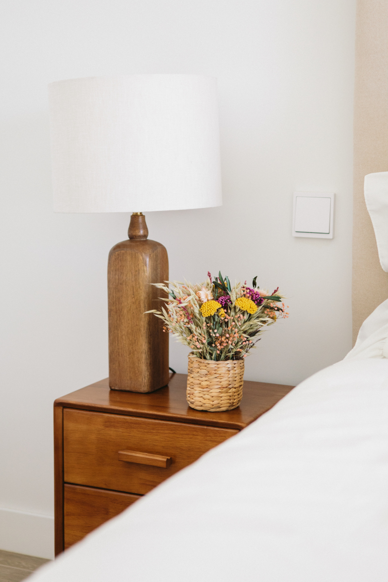 Cestita con flores preservadas silvestre - Camomile Bouquet 2