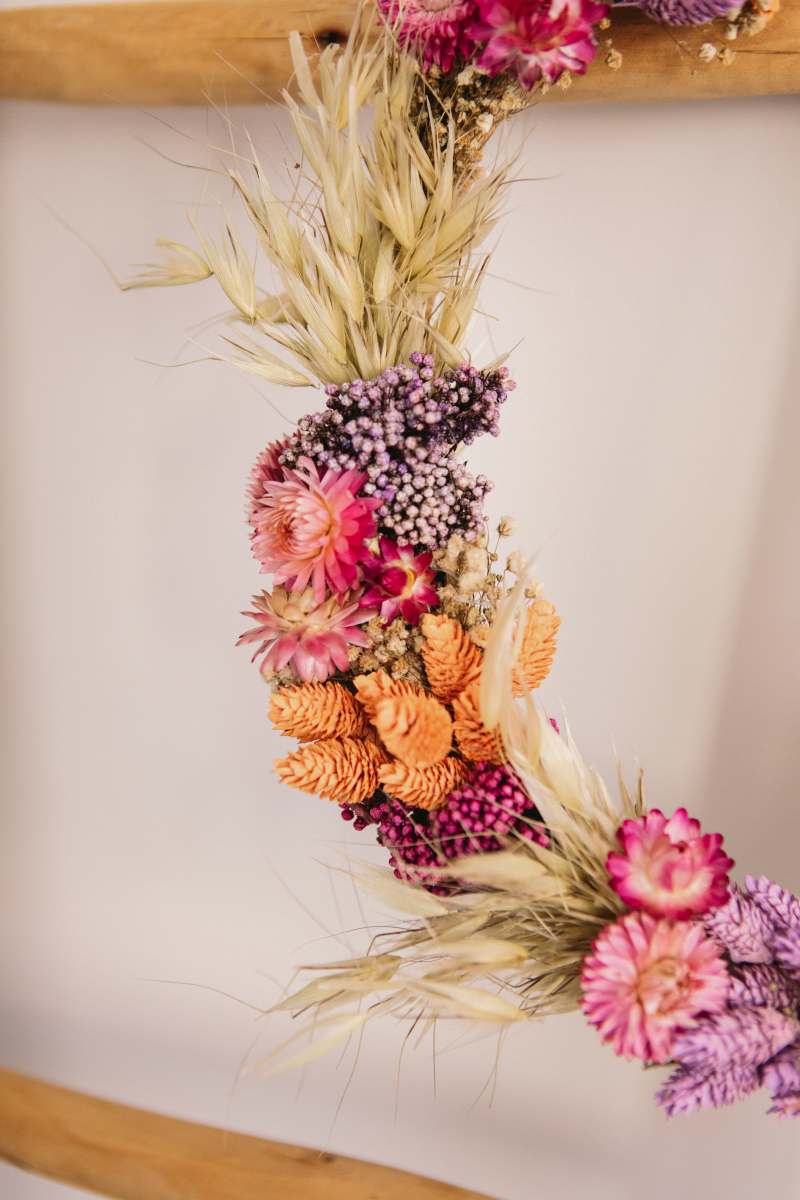 Corona de flores preservadas multicolor - Camomile Bouquet 2