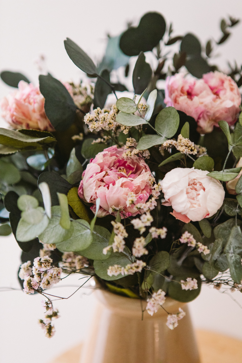 Jarrón con peonias preservadas estándar 1
