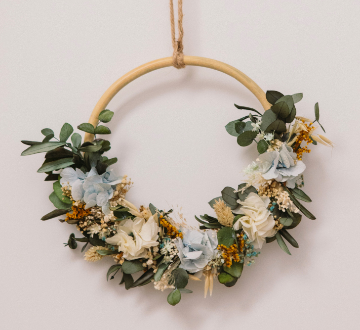 Bastidor liso de flores preservadas Miranda - Camomile Bouquet