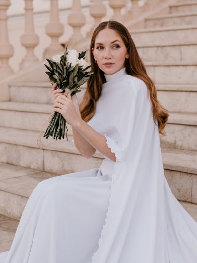 Ramo de novia rosas y olivo preservado - Camomile Bouquet