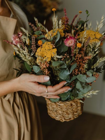 taller de Primavera – Cestas de Flores Preservadas - Camomile Bouquet (1) (1)
